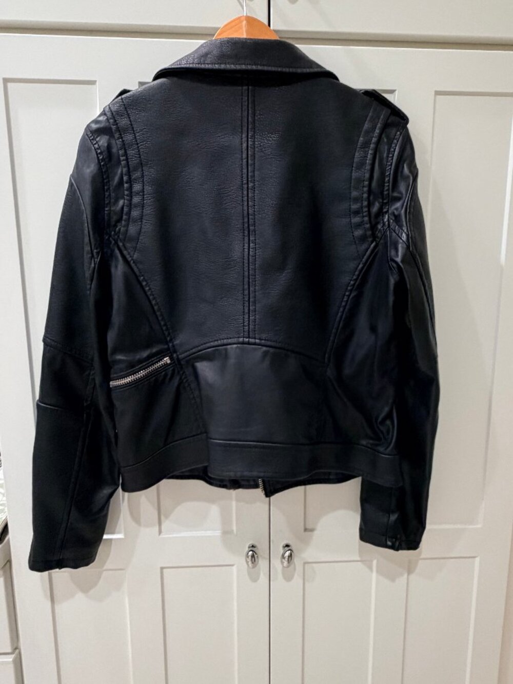 Blank NYC Black Faux Leather Moto Jacket Size Large Biker Zip Jacket - Picture 2 of 5